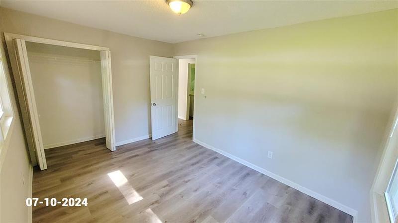 Image for property 2058 BARBARA Lane, Decatur, GA 30032