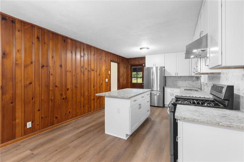 Image for property 4440 Stonewall Tell Road, Atlanta, GA 30349