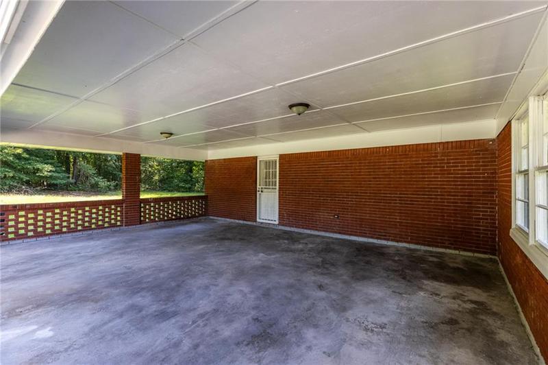 Image for property 4440 Stonewall Tell Road, Atlanta, GA 30349