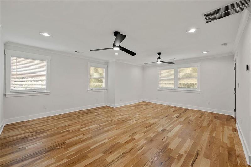 Image for property 865 Mcdaniel Street, Atlanta, GA 30310