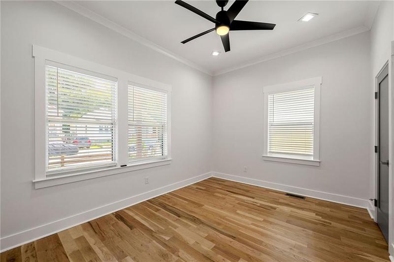 Image for property 865 Mcdaniel Street, Atlanta, GA 30310