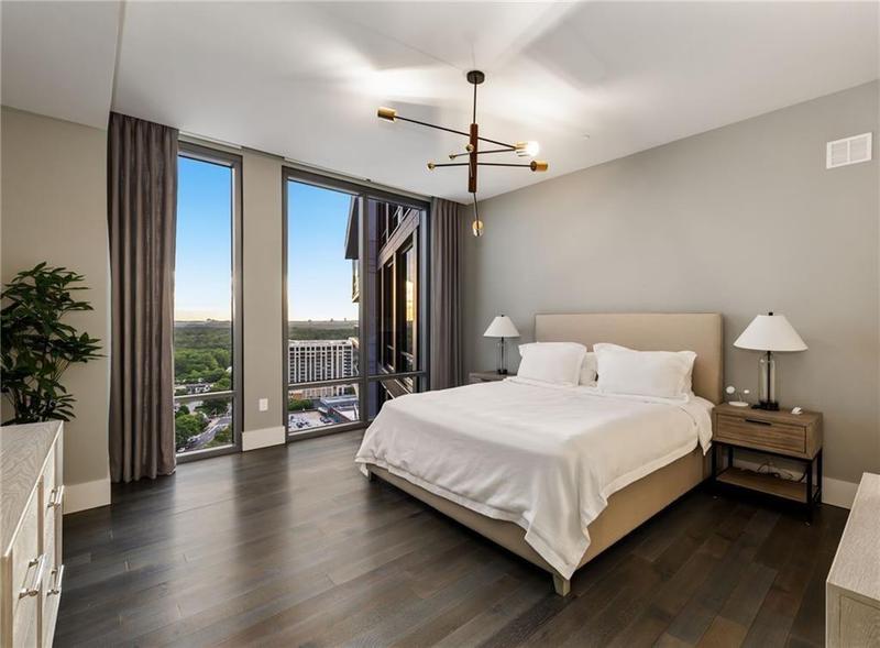 Image for property 3107 Peachtree Road NE Unit #1803, Atlanta, GA 30305