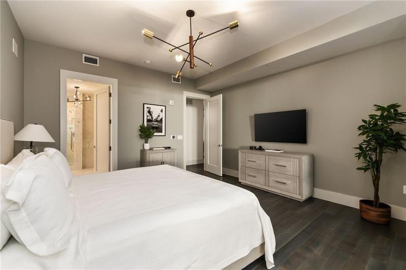 Image for property 3107 Peachtree Road NE Unit #1803, Atlanta, GA 30305