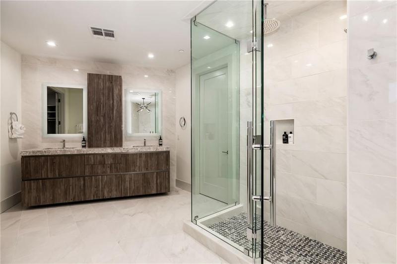 Image for property 3107 Peachtree Road NE Unit #1803, Atlanta, GA 30305