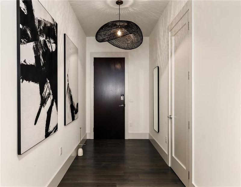 Image for property 3107 Peachtree Road NE Unit #1803, Atlanta, GA 30305