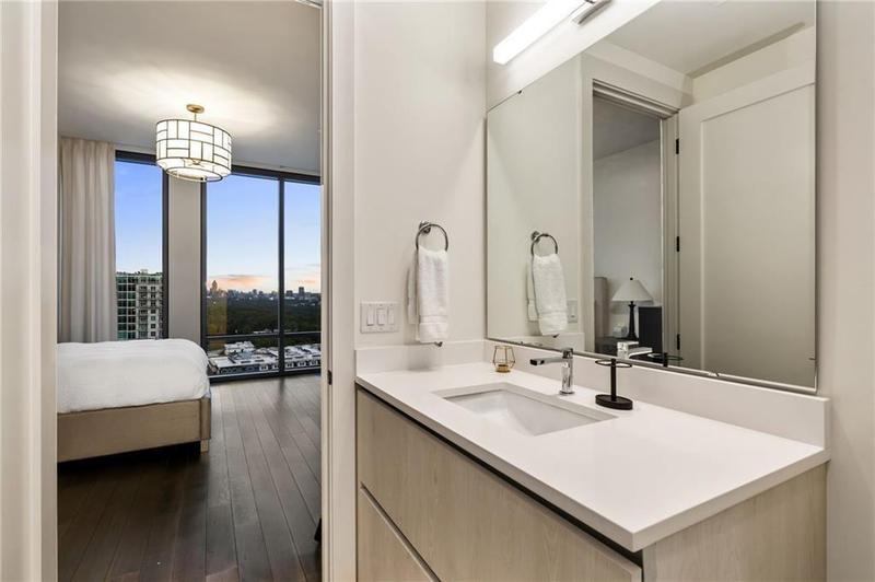Image for property 3107 Peachtree Road NE Unit #1803, Atlanta, GA 30305