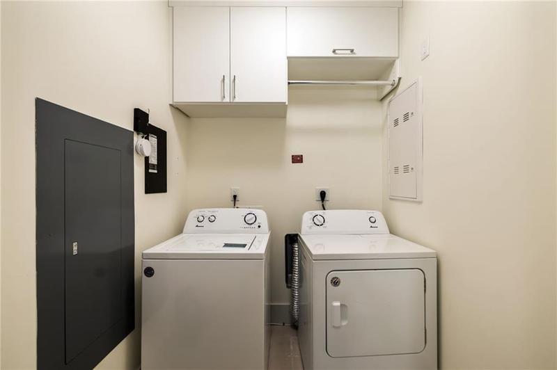 Image for property 3107 Peachtree Road NE Unit #1803, Atlanta, GA 30305