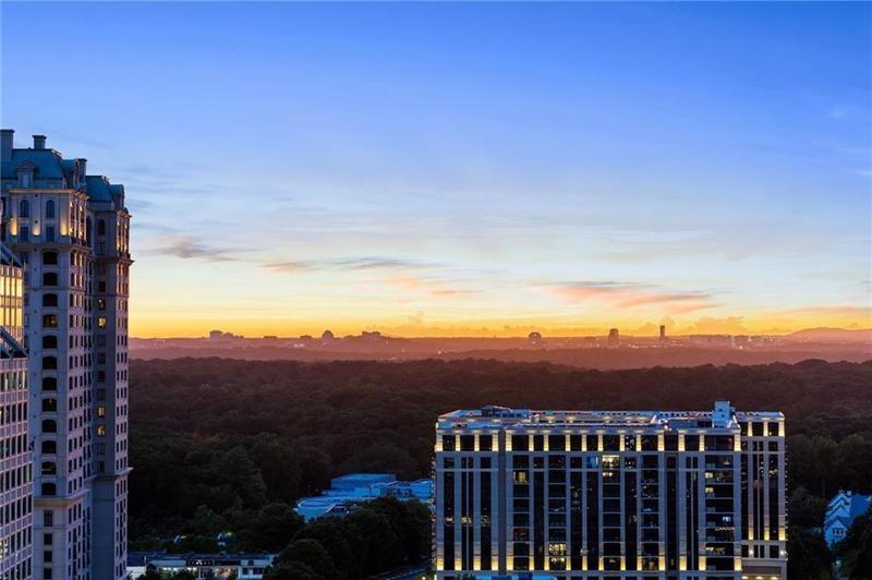Image for property 3107 Peachtree Road NE Unit #1803, Atlanta, GA 30305