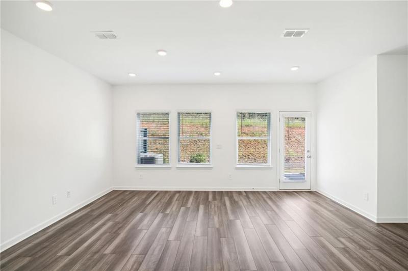 Image for property 269 Bald Avenue 18, Stockbridge, GA 30253