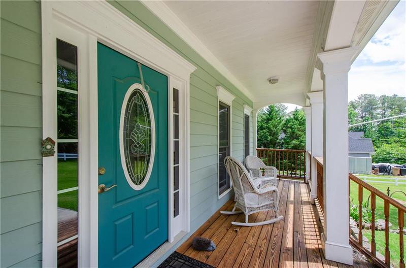Image for property 410 Hendon Road, Woodstock, GA 30188
