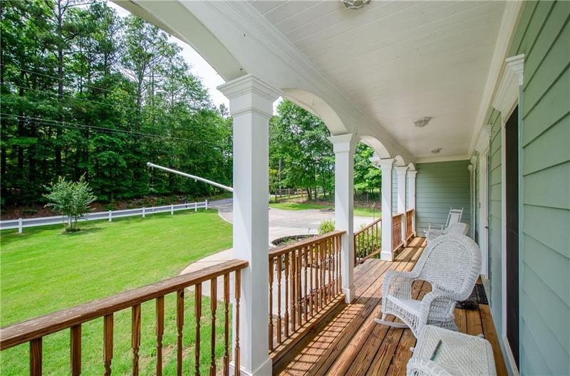 Image for property 410 Hendon Road, Woodstock, GA 30188
