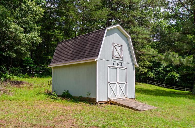 Image for property 410 Hendon Road, Woodstock, GA 30188