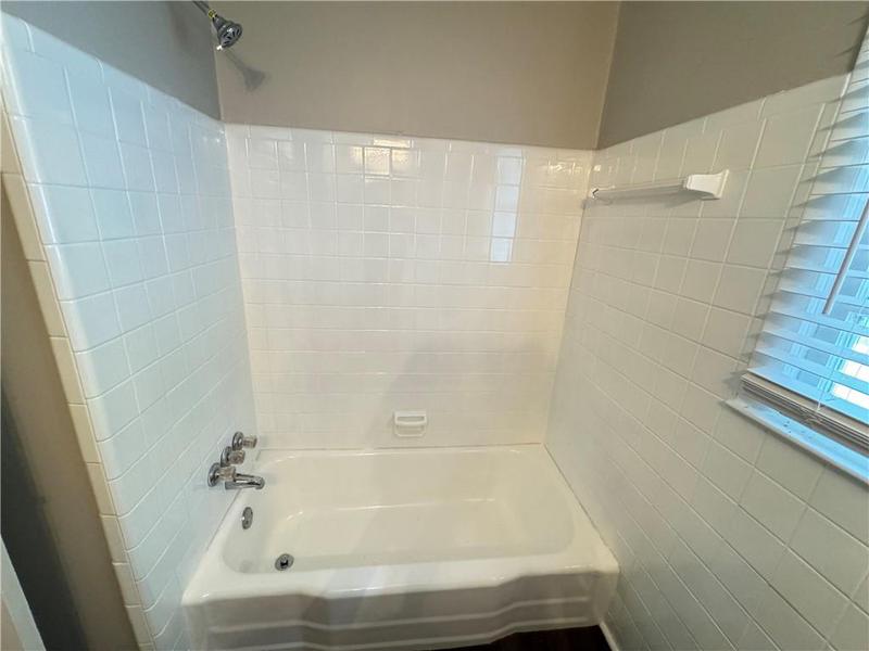 Image for property 8121 Jefferson Avenue, Covington, GA 30014