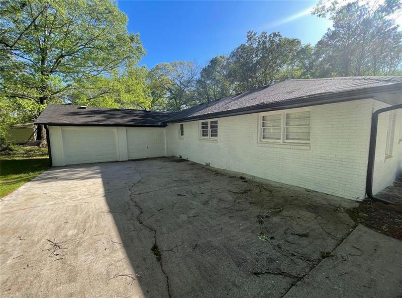 Image for property 8121 Jefferson Avenue, Covington, GA 30014