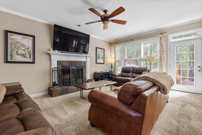 Image for property 2015 Towne Lake Hills, Woodstock, GA 30189