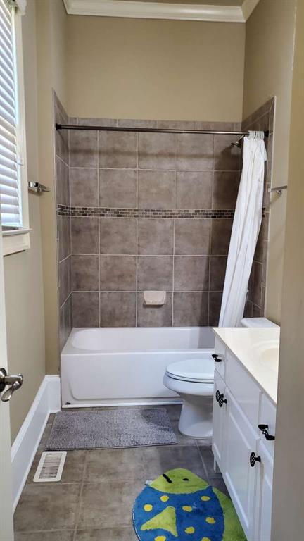 Image for property 3450 Camellia Lane, Suwanee, GA 30024