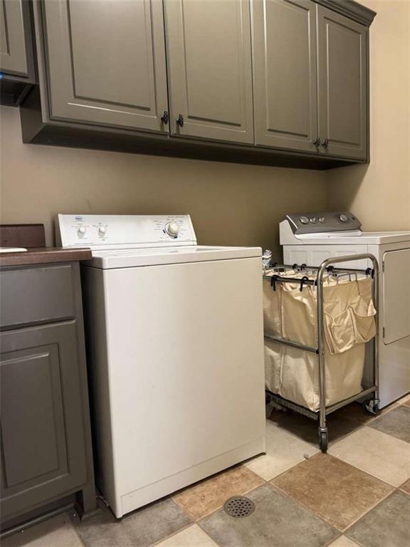 Image for property 3450 Camellia Lane, Suwanee, GA 30024