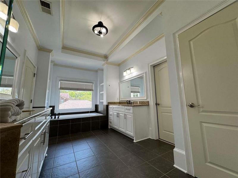 Image for property 3450 Camellia Lane, Suwanee, GA 30024