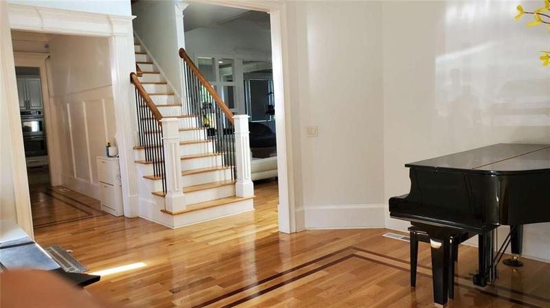 Image for property 3450 Camellia Lane, Suwanee, GA 30024