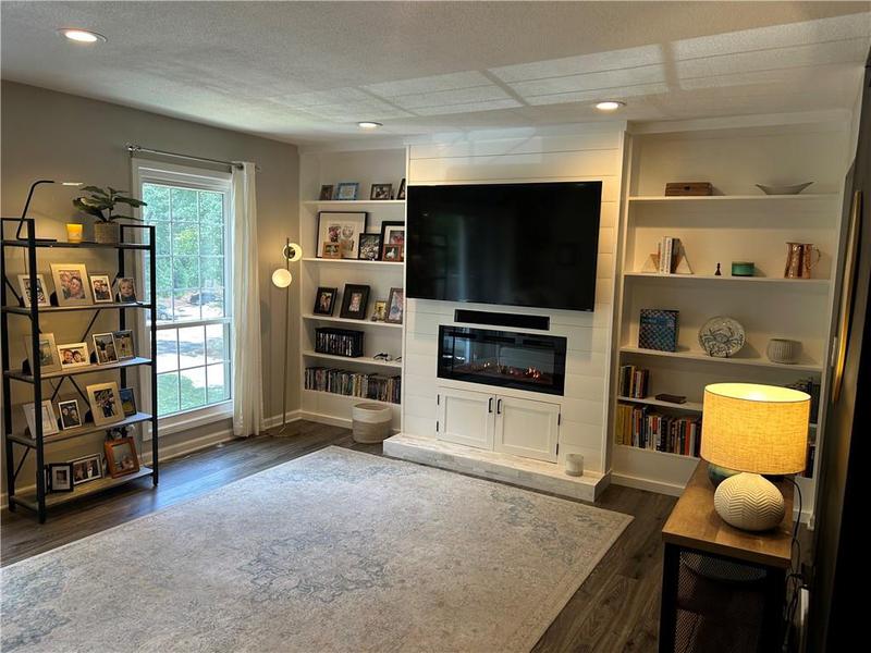 Image for property 6851 Roswell Road F30, Atlanta, GA 30328