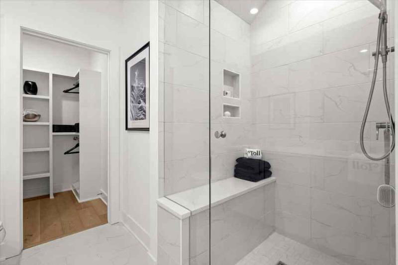 Image for property 201 New Street 2201-9, Decatur, GA 30030