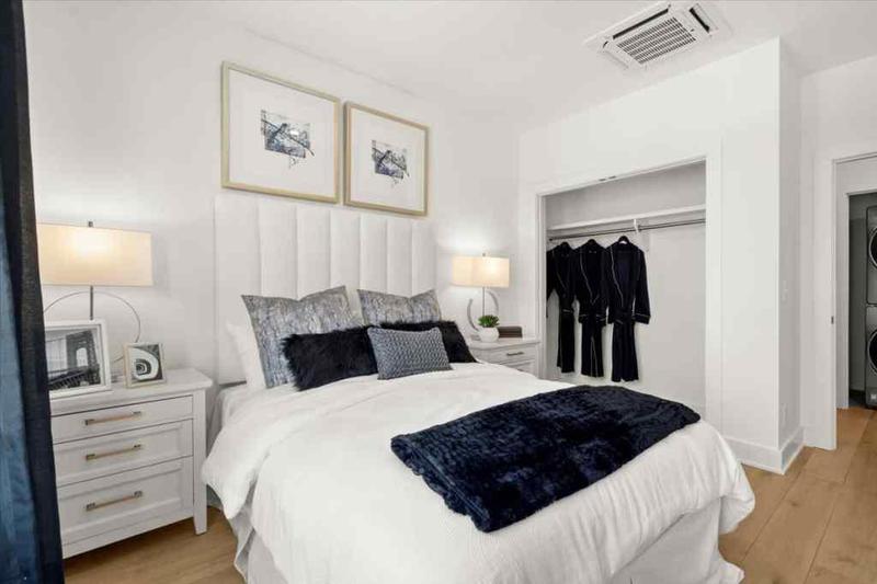 Image for property 201 New Street 2201-9, Decatur, GA 30030