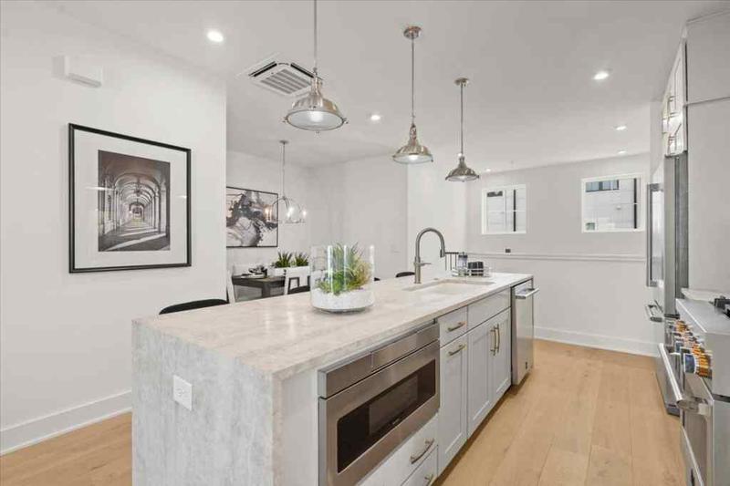 Image for property 201 New Street 2201-9, Decatur, GA 30030