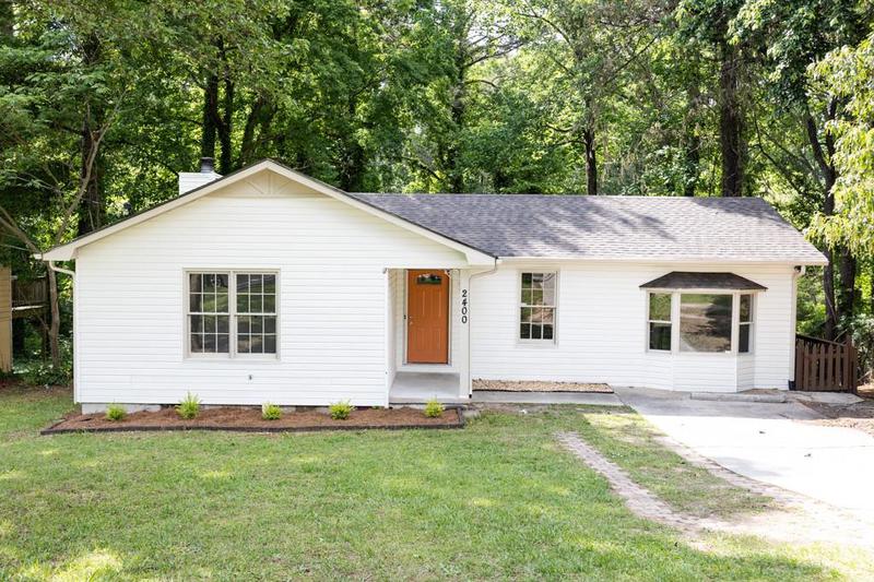 Image for property 2400 Old Rex Morrow Road, Ellenwood, GA 30294