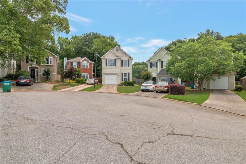 Image for property 3984 Oak Glenn Drive, Duluth, GA 30096