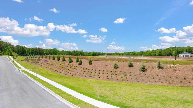 Image for property 8588 SEABISCUIT Road, Lithonia, GA 30058