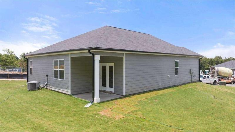 Image for property 8588 SEABISCUIT Road, Lithonia, GA 30058
