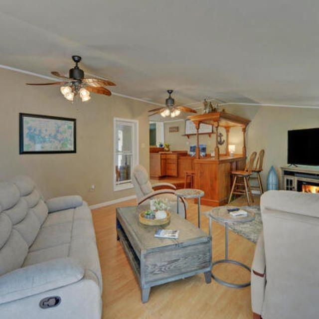 Image for property 6975 Lakeside Place, Gainesville, GA 30506