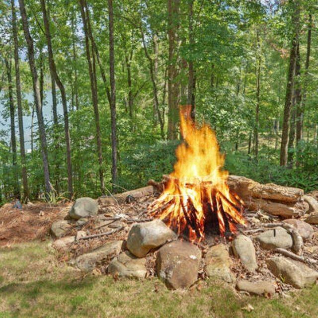 Image for property 6975 Lakeside Place, Gainesville, GA 30506