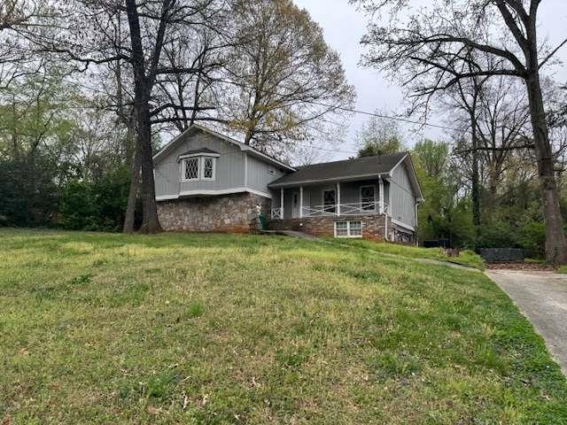 Image for property 4447 Lake Breeze Drive, Stone Mountain, GA 30083