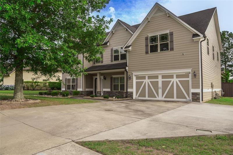Image for property 505 Mirror Lake Parkway, Villa Rica, GA 30180