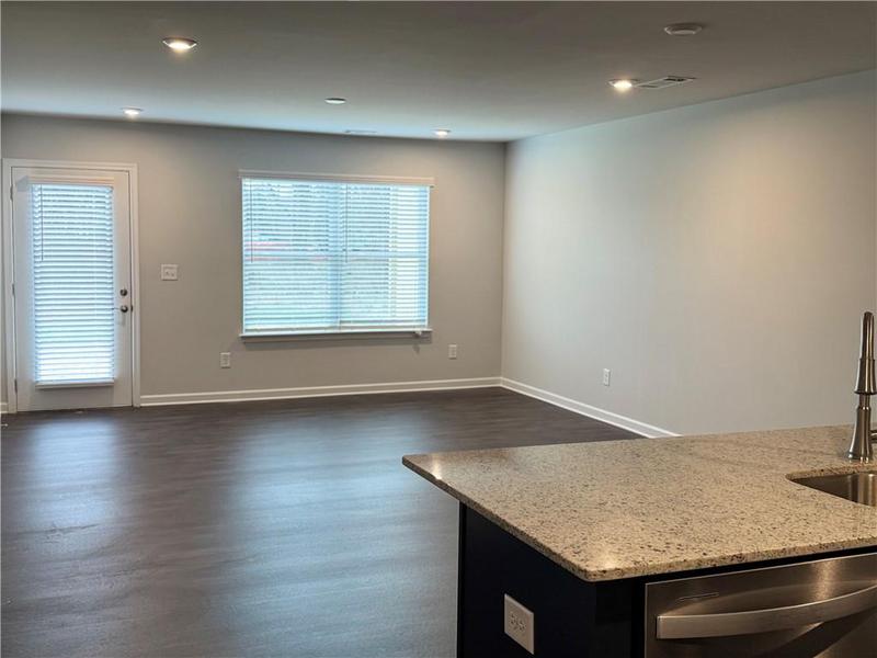 Image for property 21 Silver Leaf Lane, Dawsonville, GA 30534