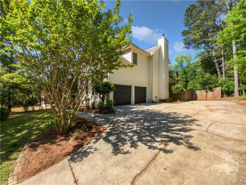 Image for property 165 Zelkova Drive, Fayetteville, GA 30215