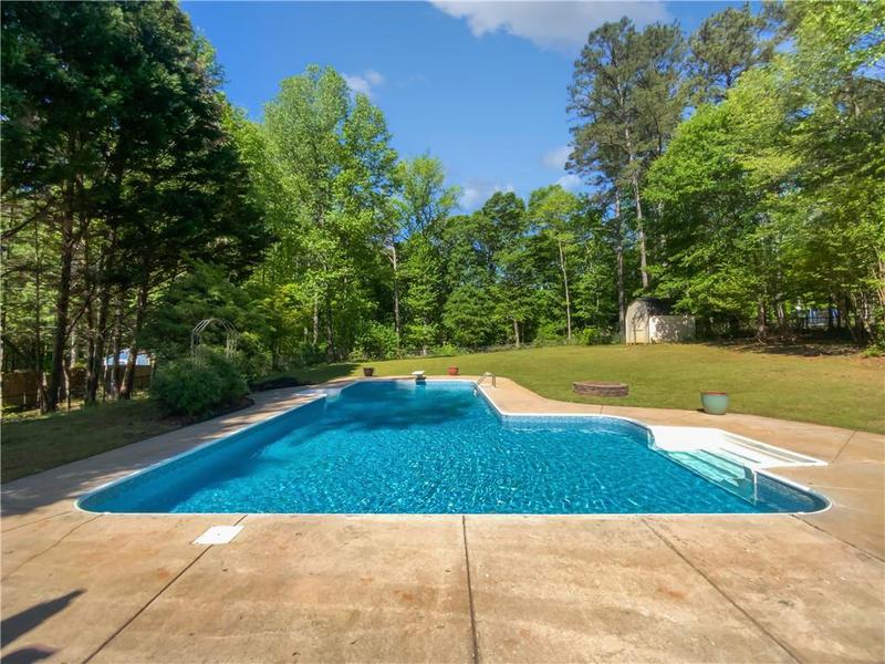 Image for property 165 Zelkova Drive, Fayetteville, GA 30215