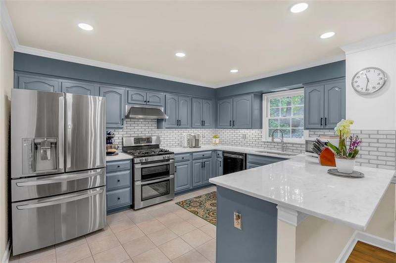Image for property 222 MOSSY Place, Alpharetta, GA 30005