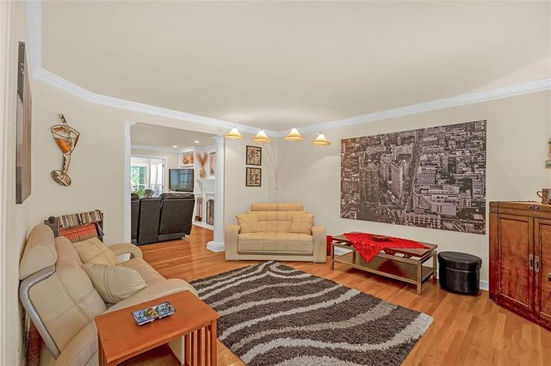 Image for property 222 MOSSY Place, Alpharetta, GA 30005
