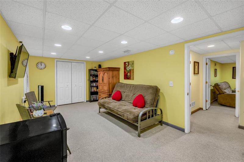 Image for property 222 MOSSY Place, Alpharetta, GA 30005