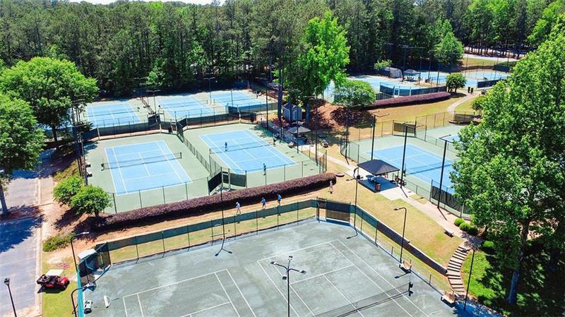 Image for property 222 MOSSY Place, Alpharetta, GA 30005