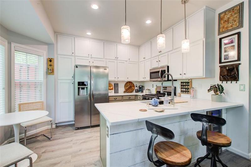 Image for property 376 Eagle Tiff Drive, Sugar Hill, GA 30518