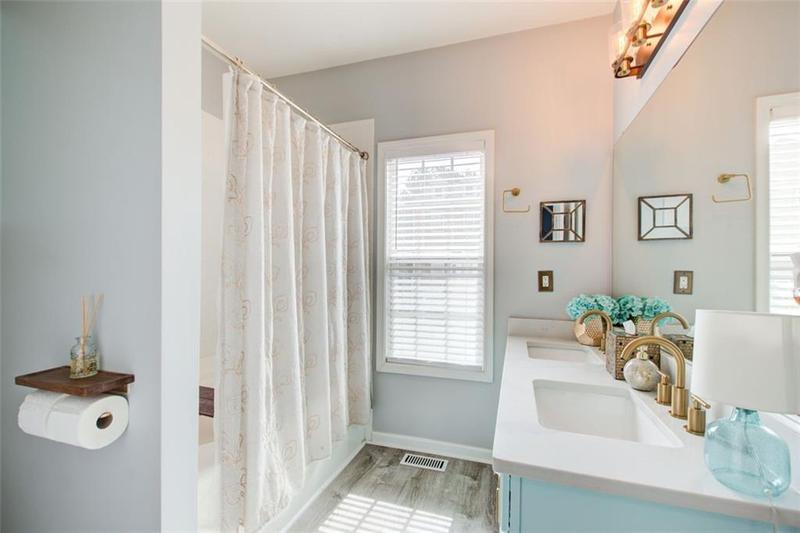 Image for property 376 Eagle Tiff Drive, Sugar Hill, GA 30518