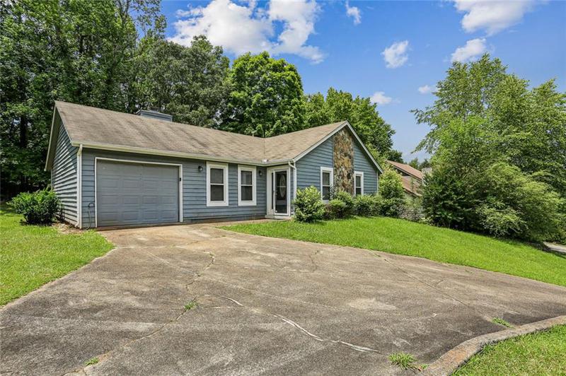 Image for property 1050 Chapman Circle, Stone Mountain, GA 30088