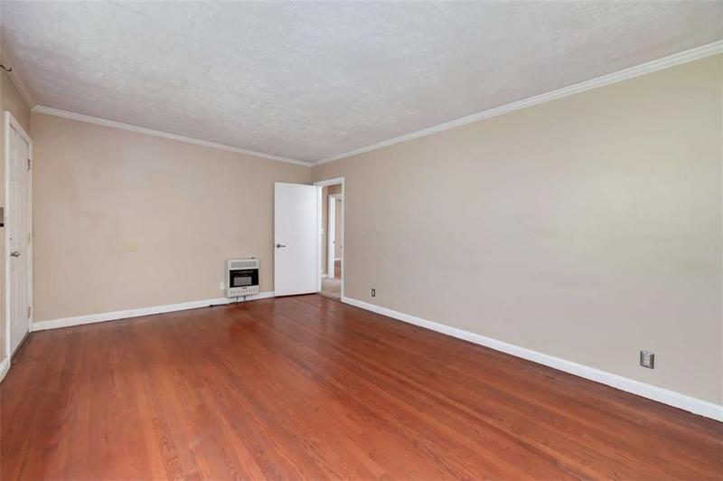 Image for property 3080 Lynhurst Circle, Atlanta, GA 30311