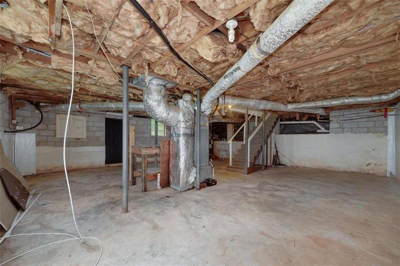 Image for property 3080 Lynhurst Circle, Atlanta, GA 30311