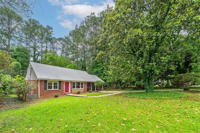 Image for property 3080 Lynhurst Circle, Atlanta, GA 30311