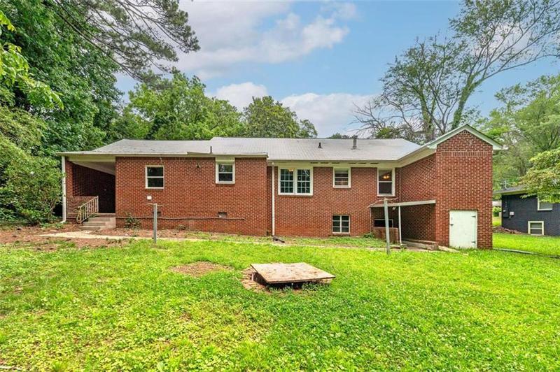 Image for property 3080 Lynhurst Circle, Atlanta, GA 30311