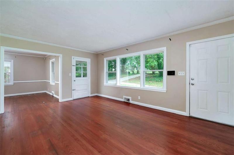 Image for property 3080 Lynhurst Circle, Atlanta, GA 30311